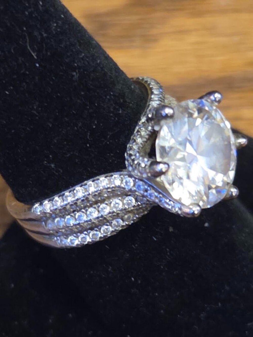 Beautiful Vintage Solitaire S925 Ring Exquisite !!